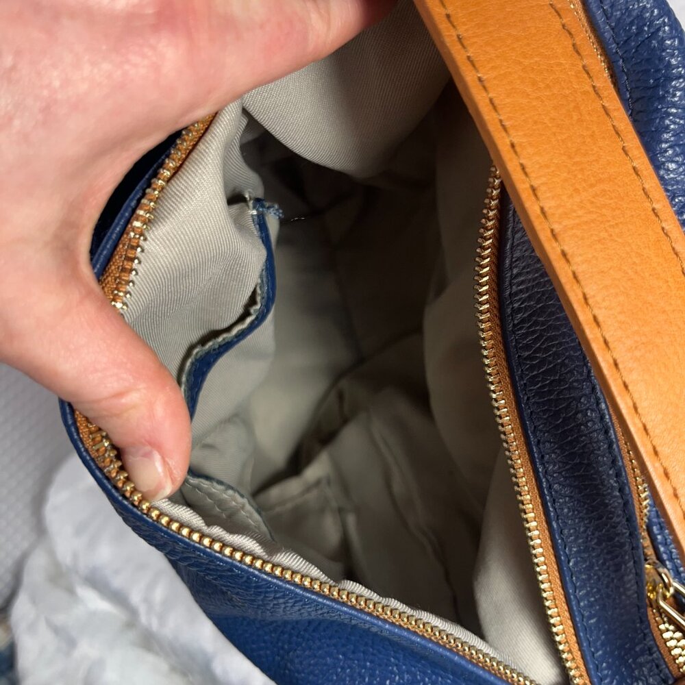Valentina Italian leather convertible sling backpack in blue/tan pebbled leather - Picture 7 of 13